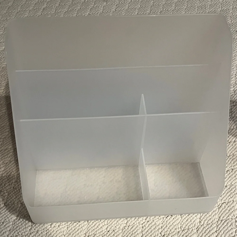 T.J.Maxx Frosted Makeup Organizer